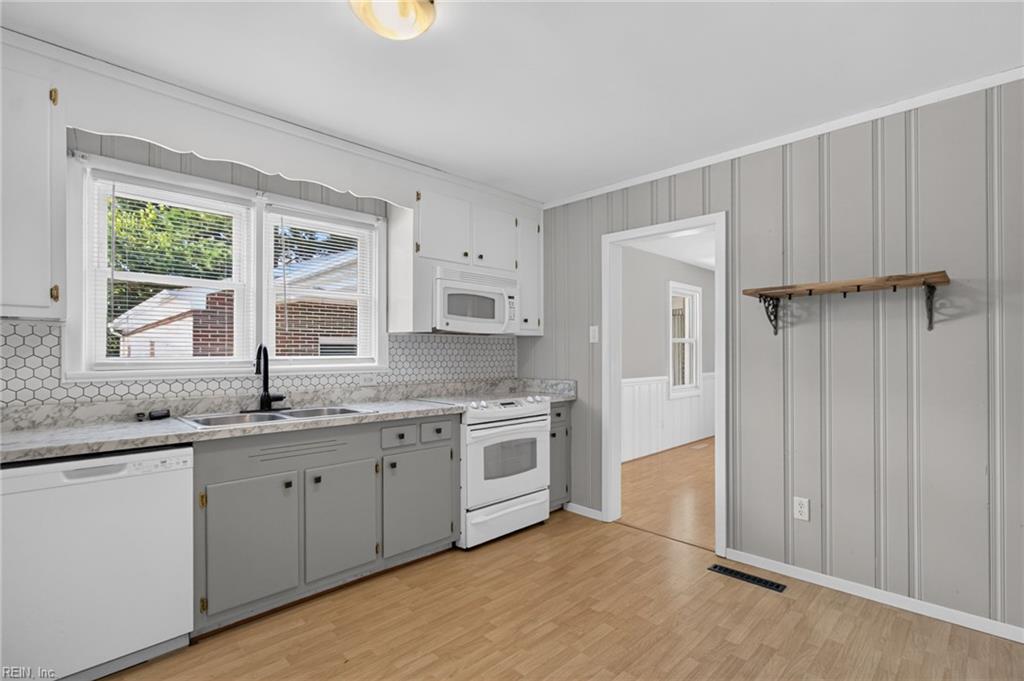 1 Carolyn Drive Newport News VA 23606