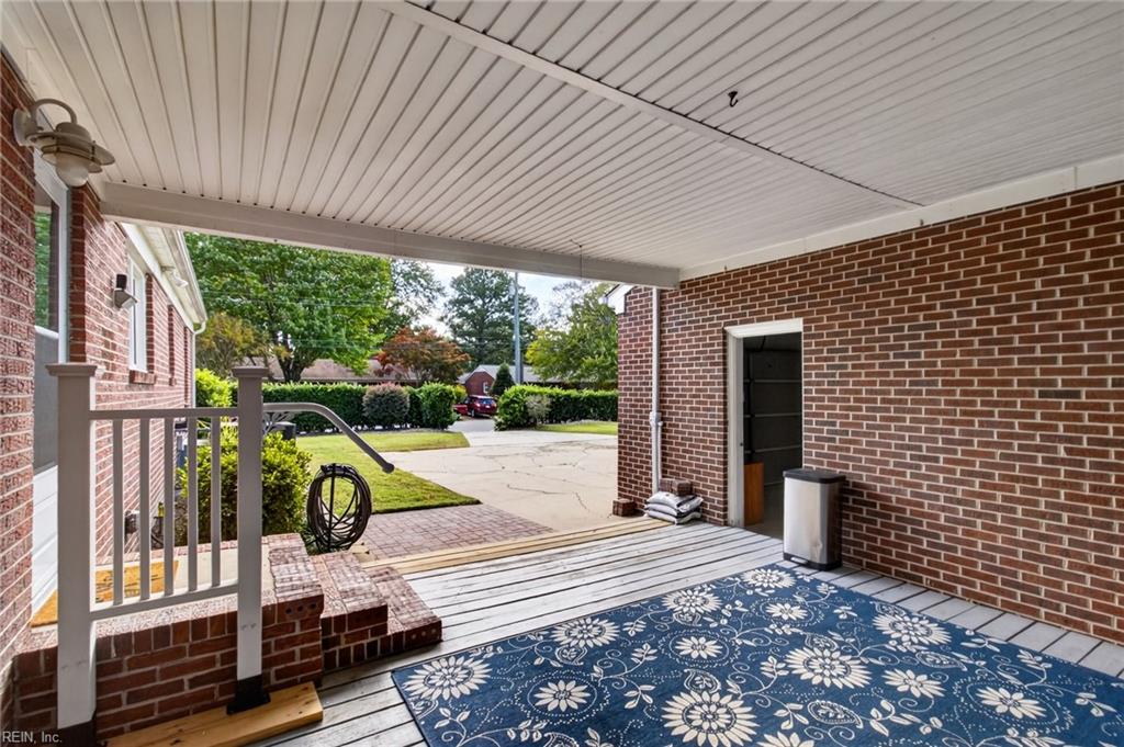 1 Carolyn Drive Newport News VA 23606