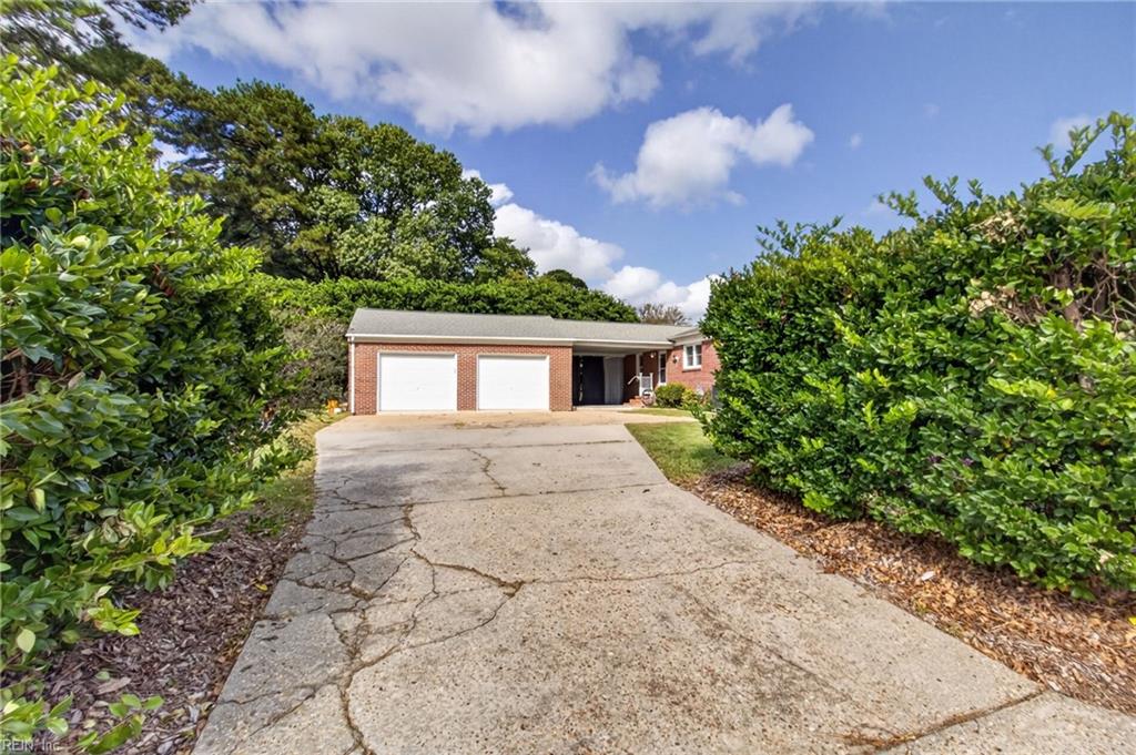 1 Carolyn Drive Newport News VA 23606