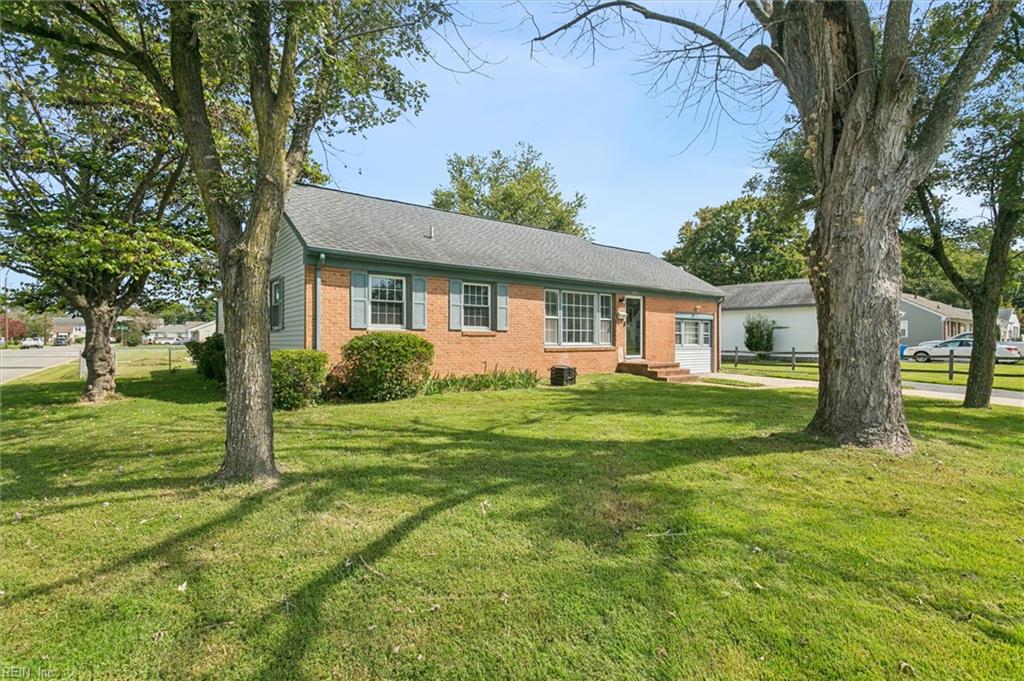 806 Carnation Drive Newport News VA 23608