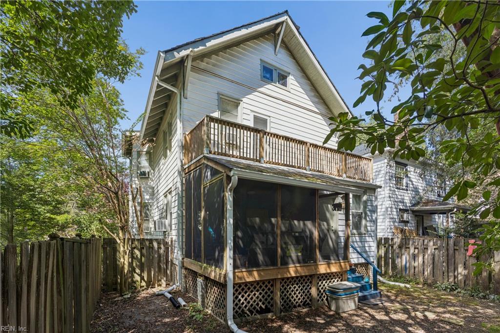 318 56th Street Newport News VA 23607