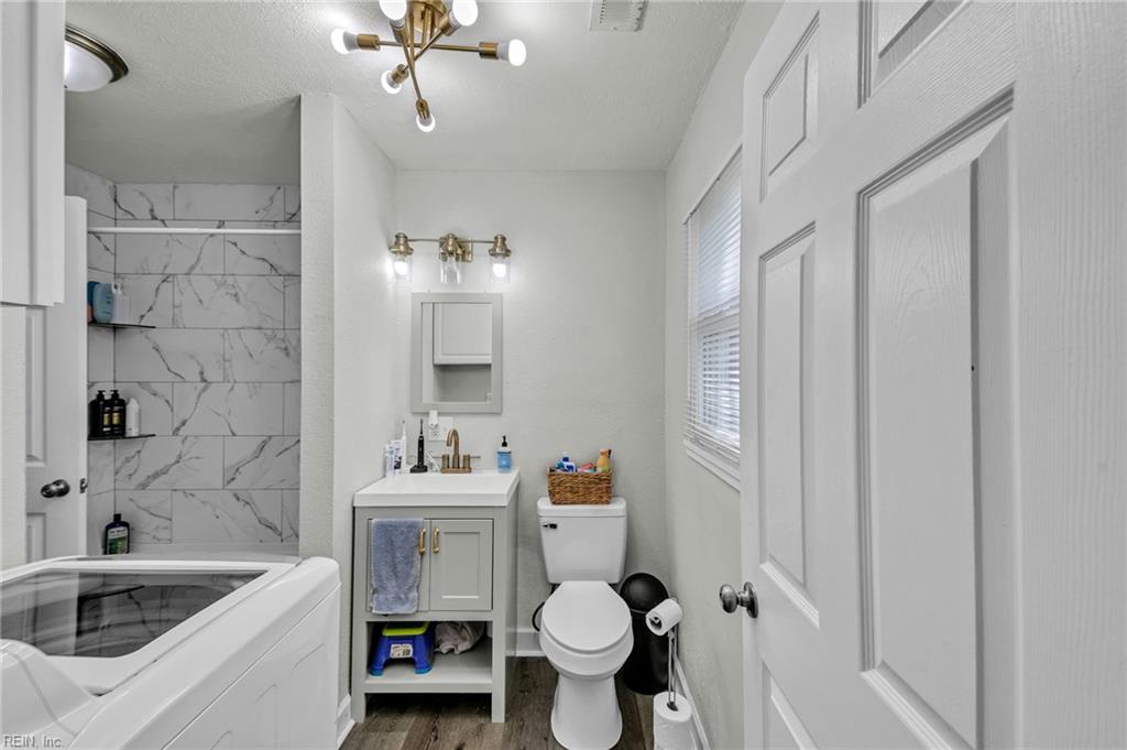 112 Jenness Lane Newport News VA 23602