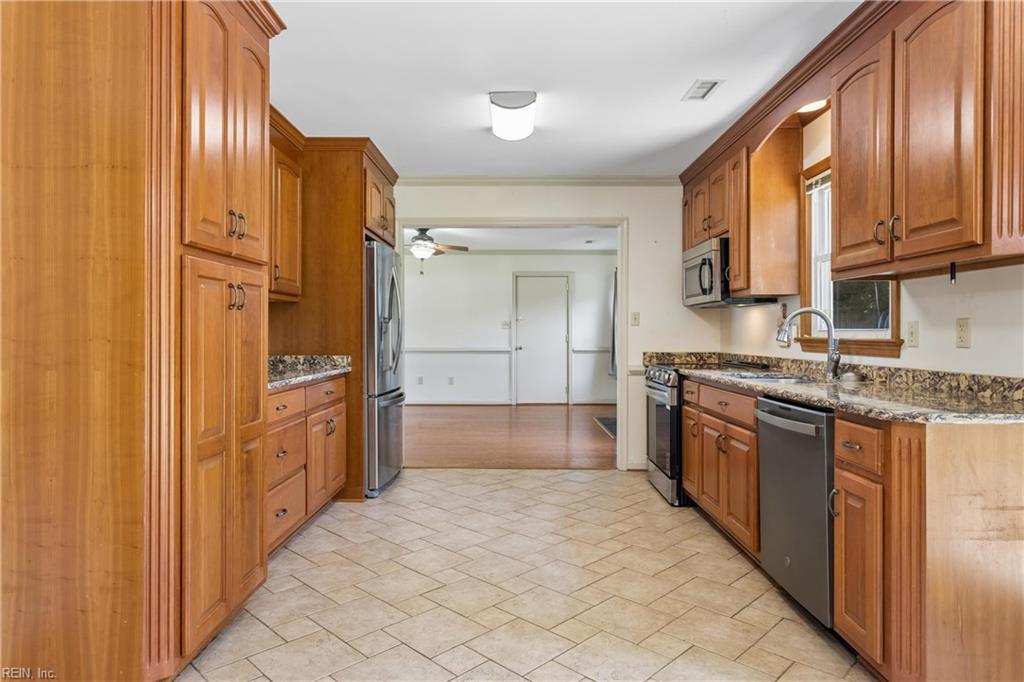 3 Deans Circle Newport News VA 23606