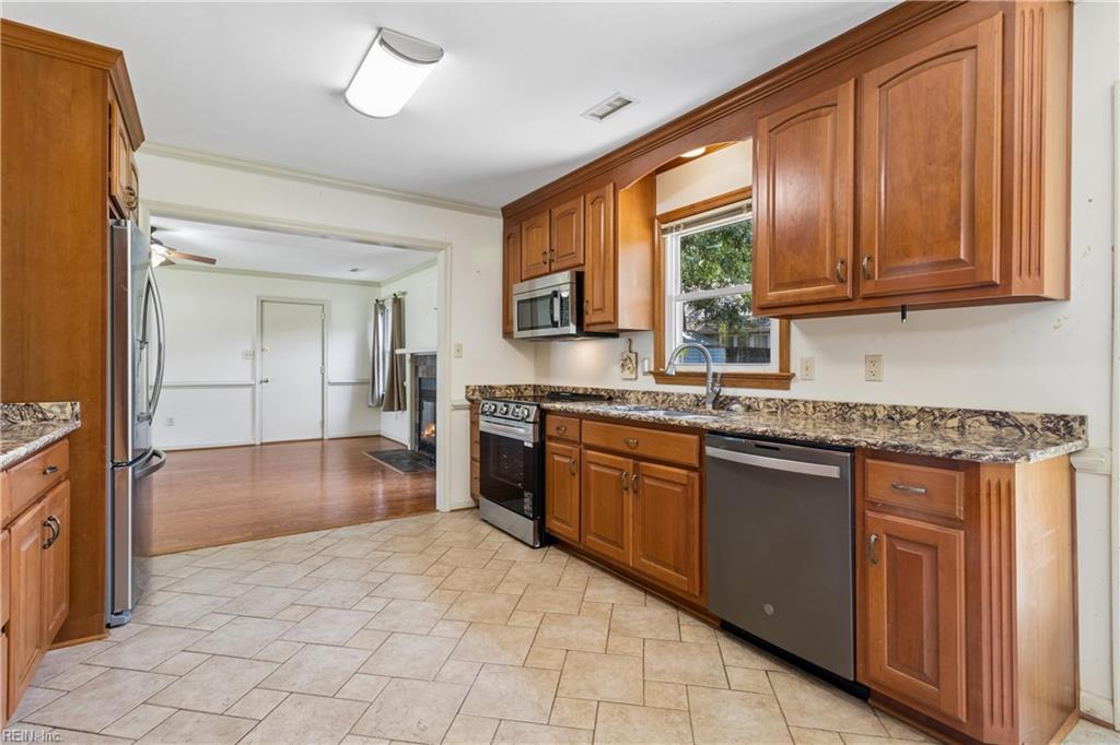 3 Deans Circle Newport News VA 23606