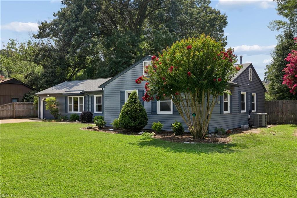 3 Deans Circle Newport News VA 23606