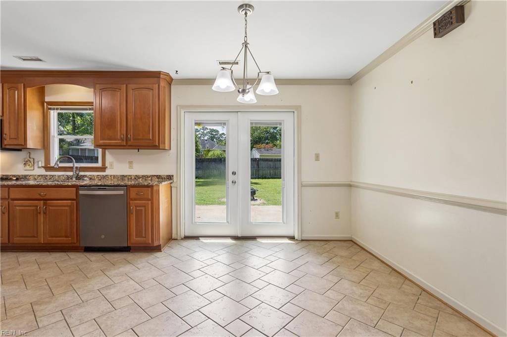 3 Deans Circle Newport News VA 23606