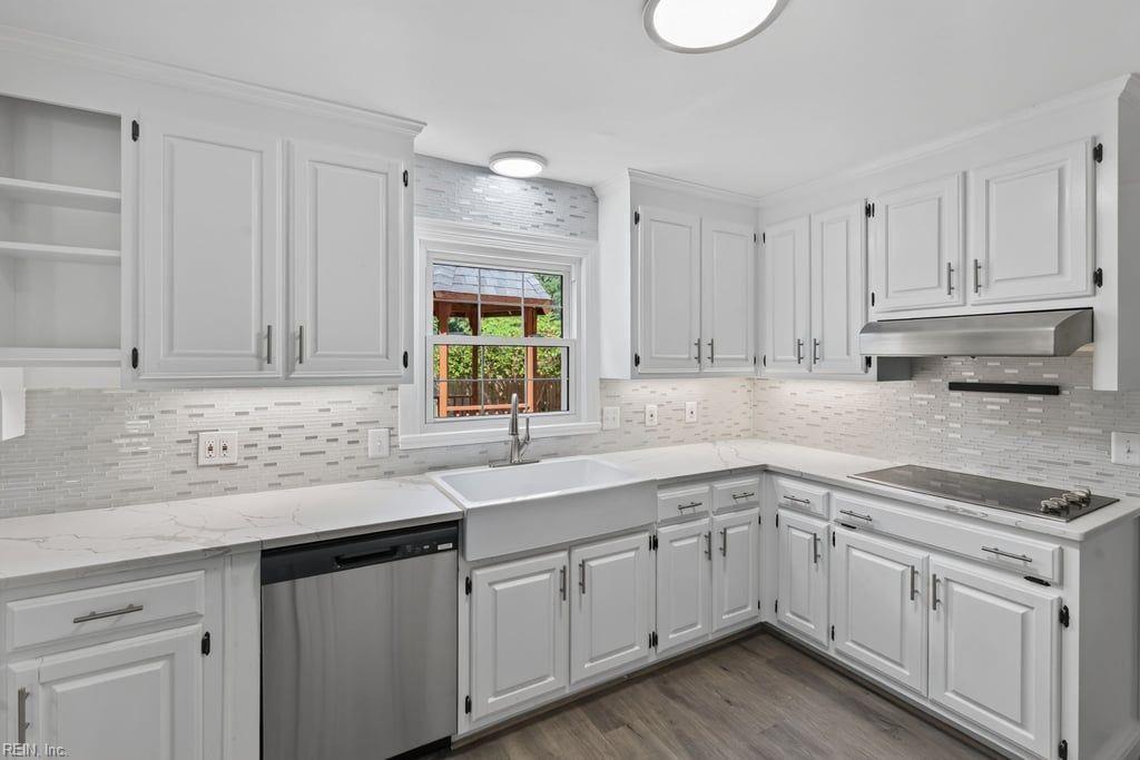 536 Quarterfield Road Newport News VA 23602