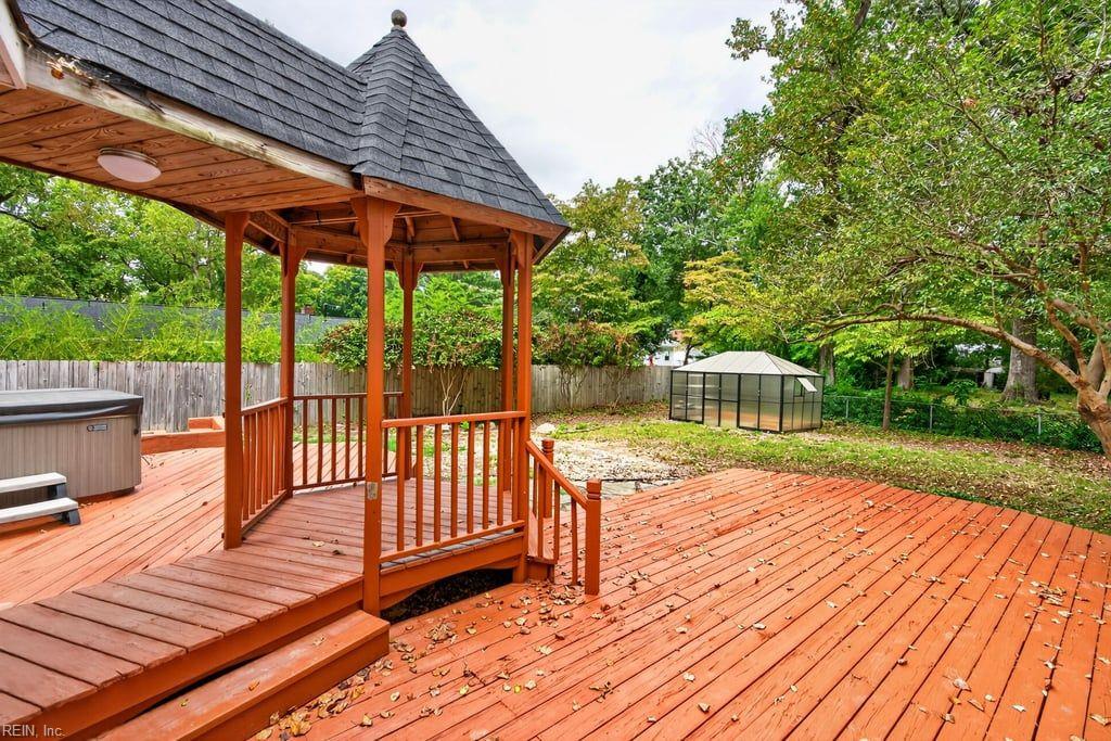 536 Quarterfield Road Newport News VA 23602