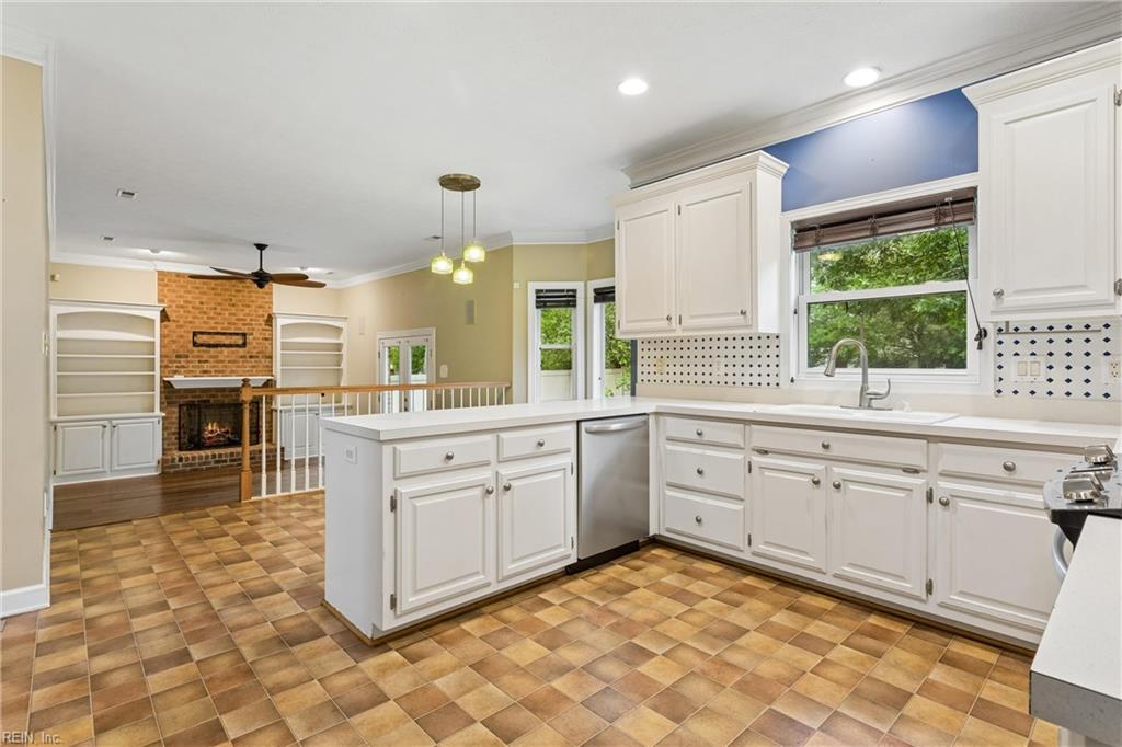100 Crosspointe Court Yorktown VA 23693