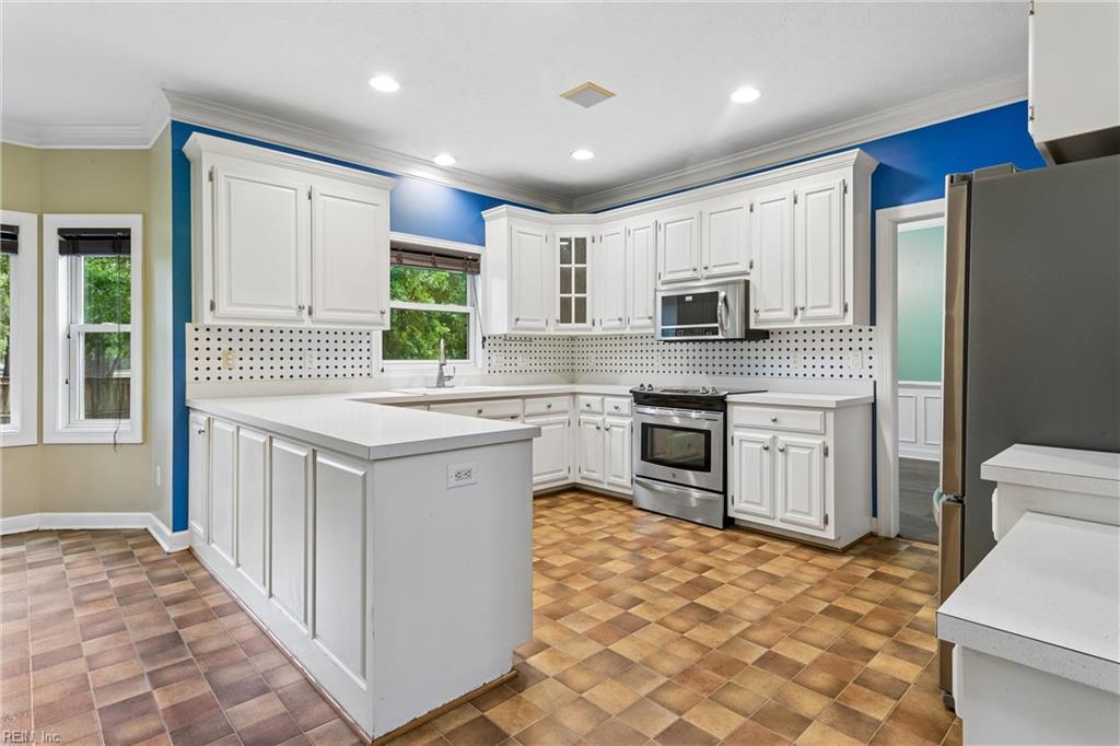 100 Crosspointe Court Yorktown VA 23693