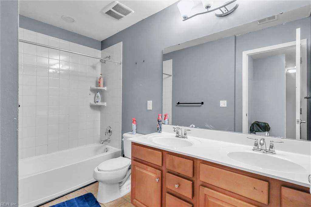 589 Leonard Lane Newport News VA 23601