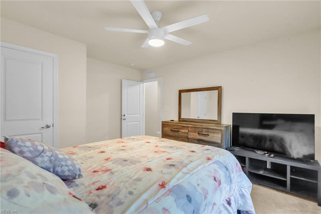 589 Leonard Lane Newport News VA 23601