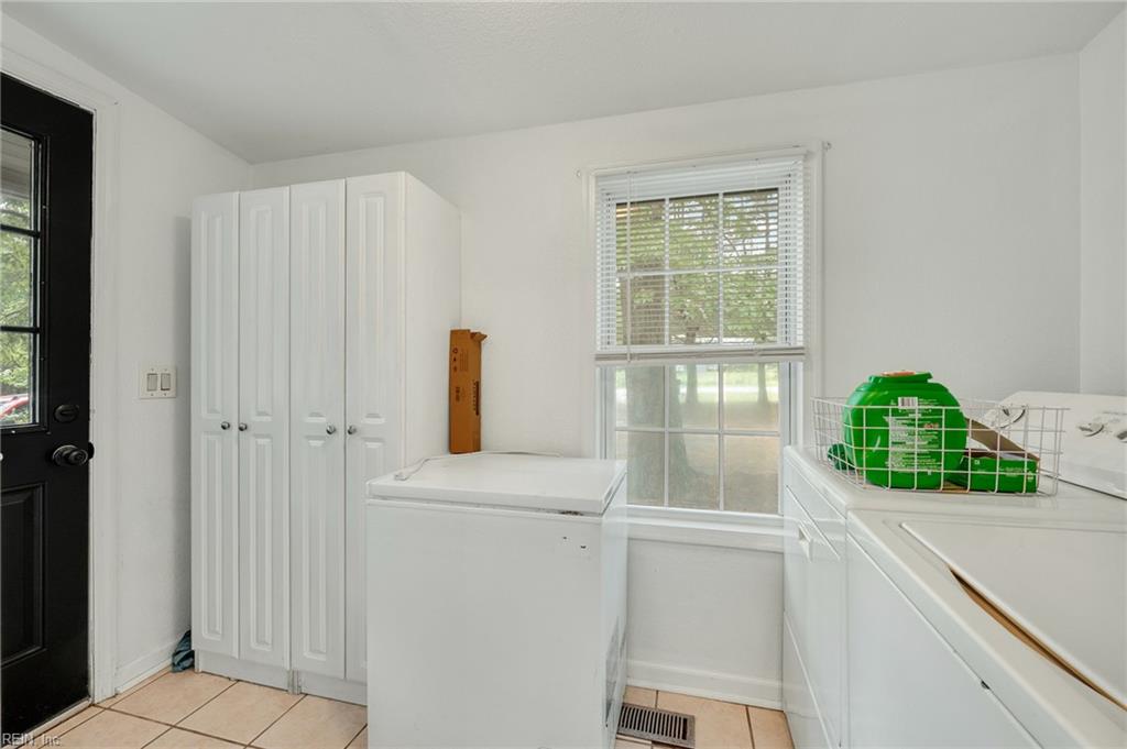 9975 Grove Court Gloucester VA 23061
