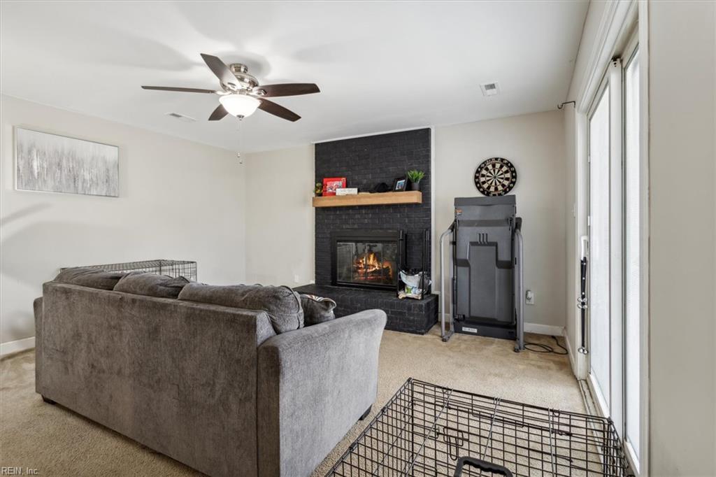 3 Artillery Place Newport News VA 23608