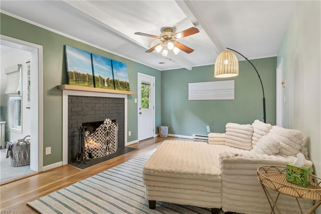 203 Bayview Drive Yorktown VA 23692