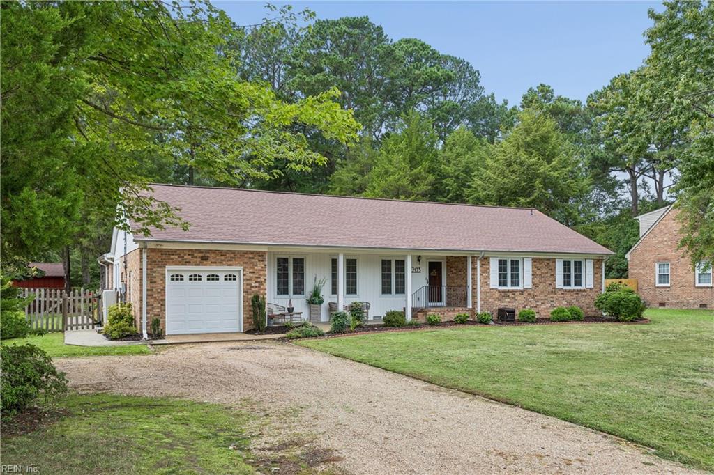 203 Bayview Drive Yorktown VA 23692