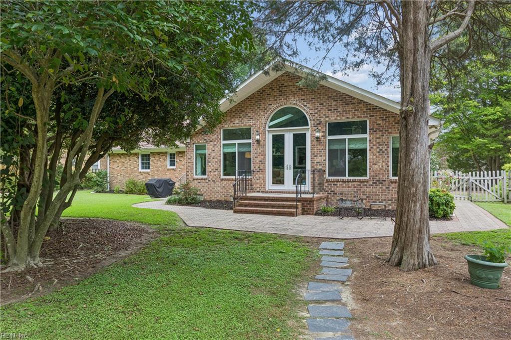 203 Bayview Drive Yorktown VA 23692