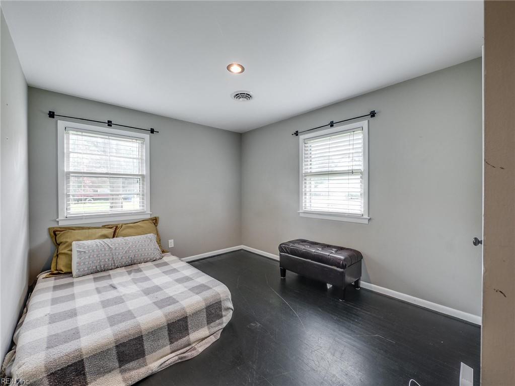 208 Collins Drive Newport News VA 23601