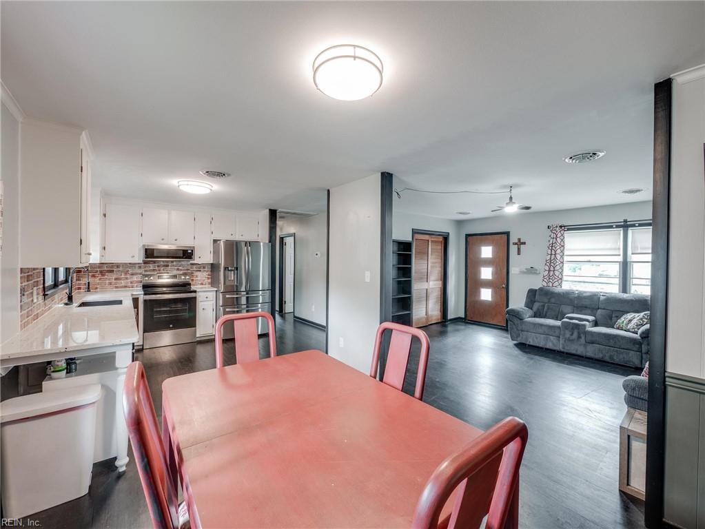 208 Collins Drive Newport News VA 23601