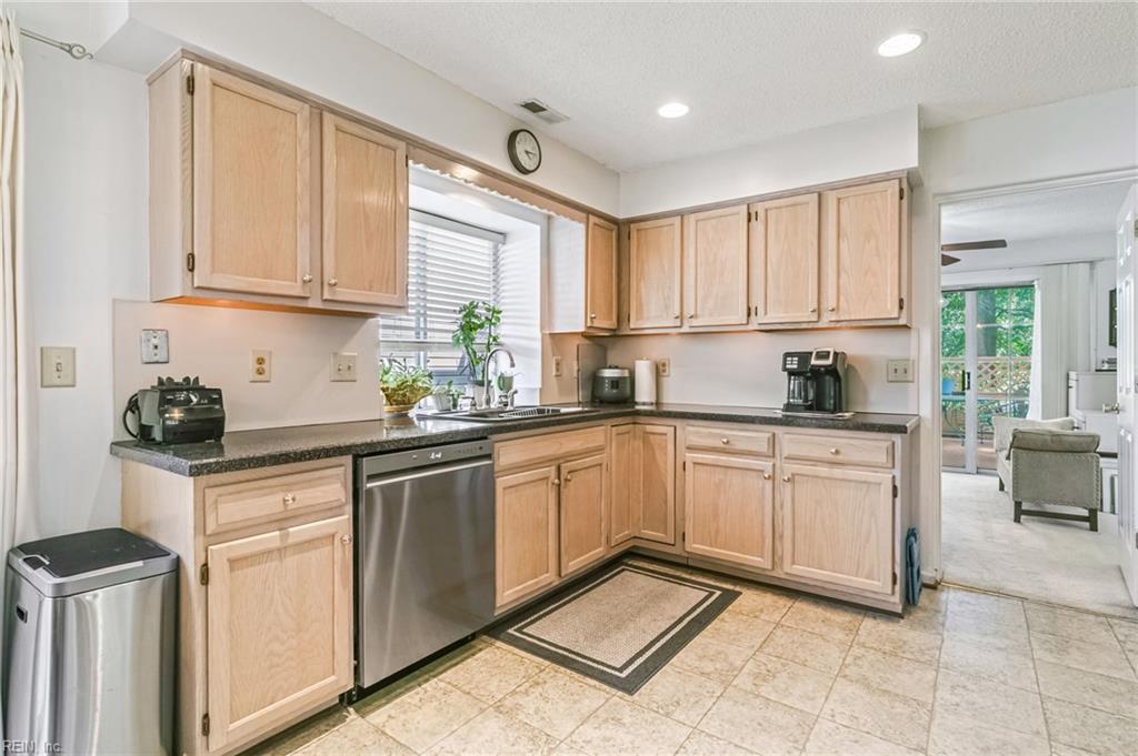 946 Nicklaus Drive Newport News VA 23602