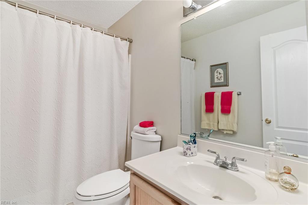946 Nicklaus Drive Newport News VA 23602