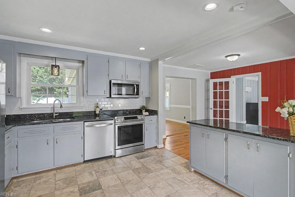 106 Crandol Drive Yorktown VA 23693