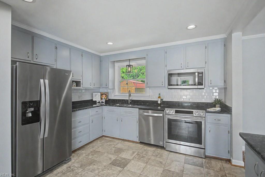106 Crandol Drive Yorktown VA 23693