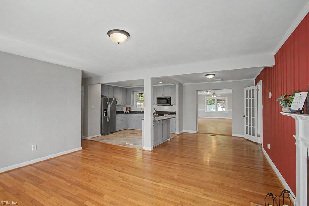 106 Crandol Drive Yorktown VA 23693