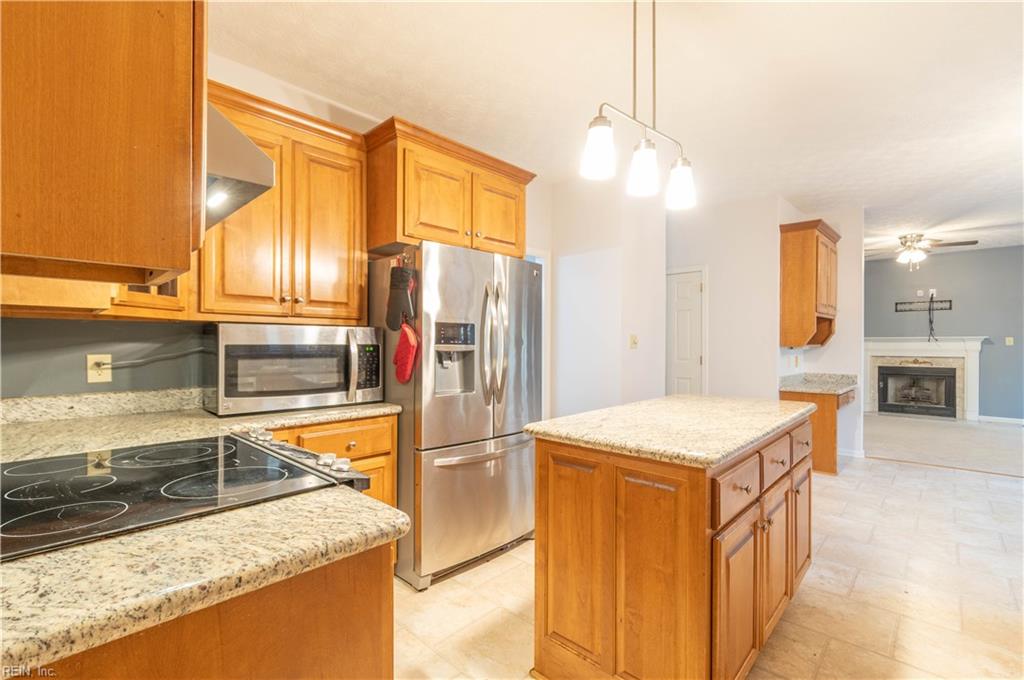 217 Pasture Lane Yorktown VA 23693