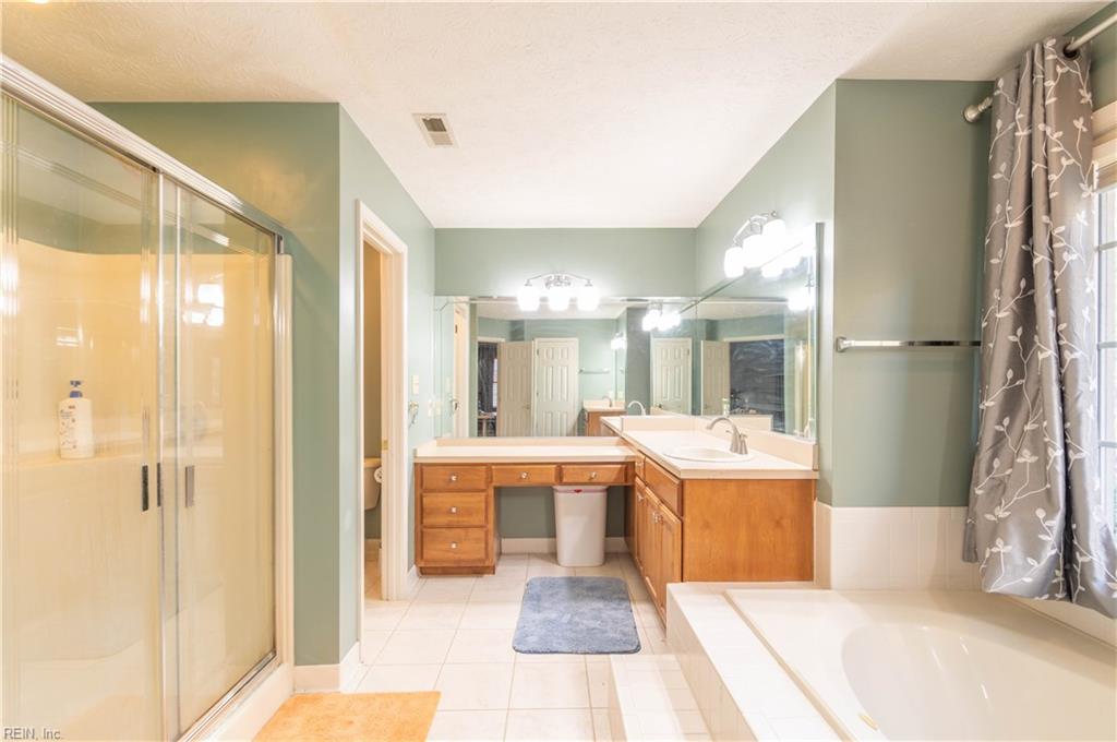 217 Pasture Lane Yorktown VA 23693