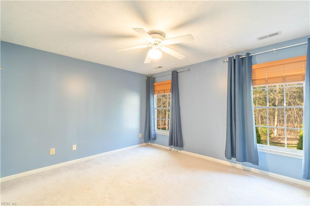217 Pasture Lane Yorktown VA 23693