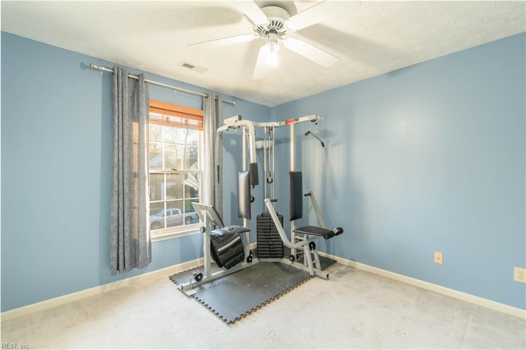 217 Pasture Lane Yorktown VA 23693