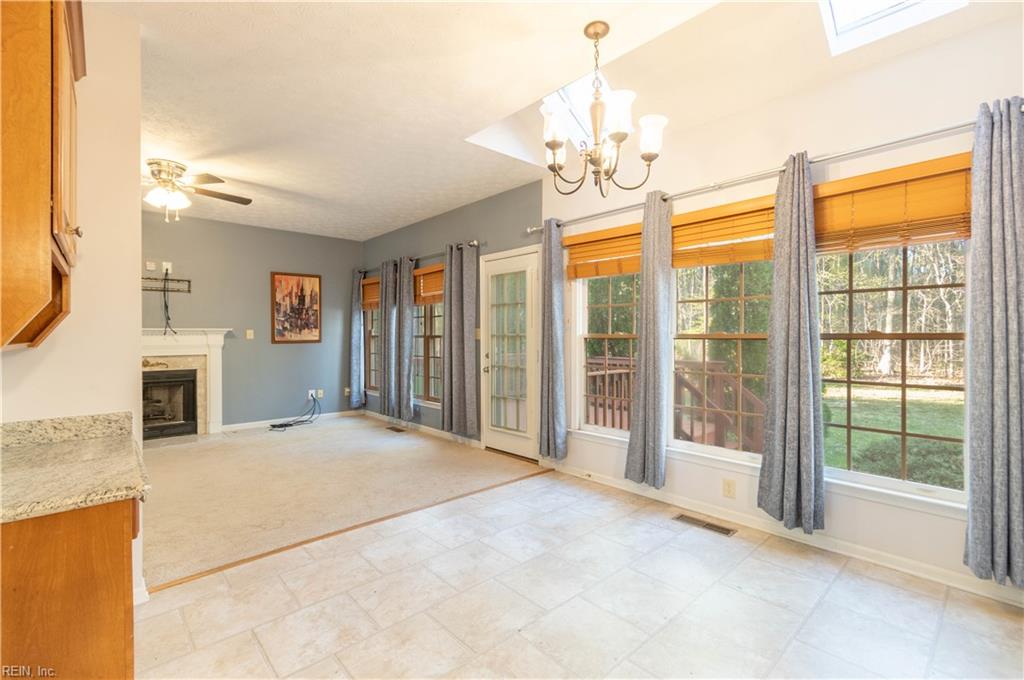 217 Pasture Lane Yorktown VA 23693