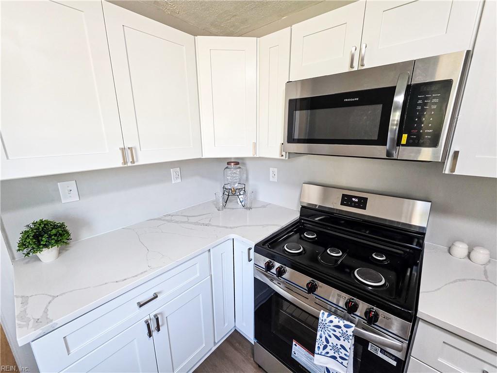 5913 Wickham Avenue Newport News VA 23605