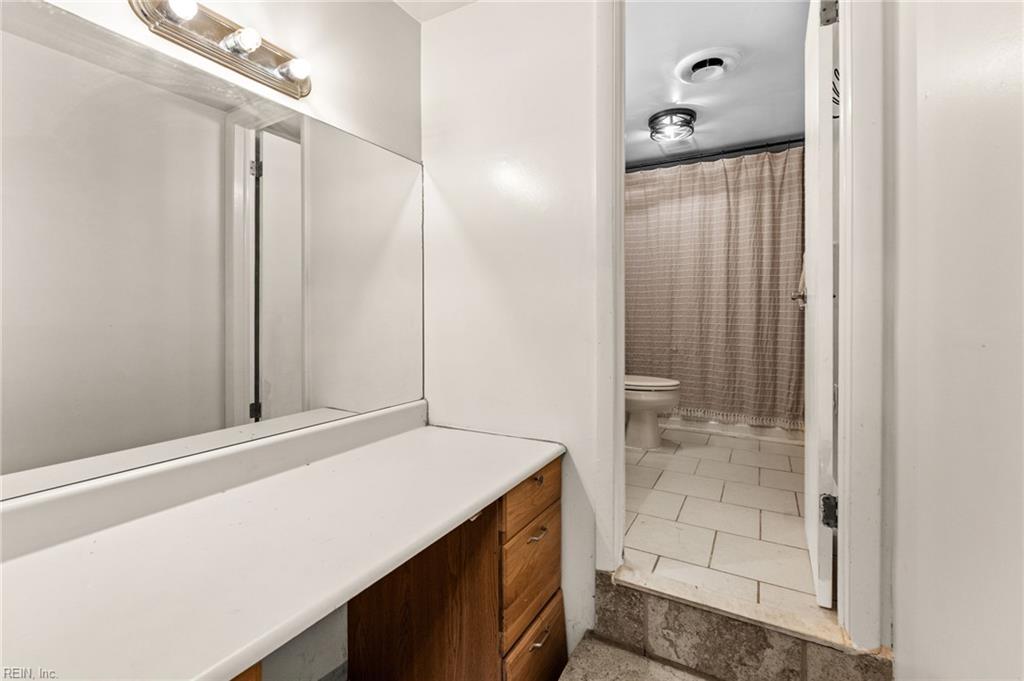 406 Grafton District Road Yorktown VA 23692