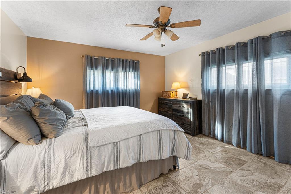 406 Grafton District Road Yorktown VA 23692
