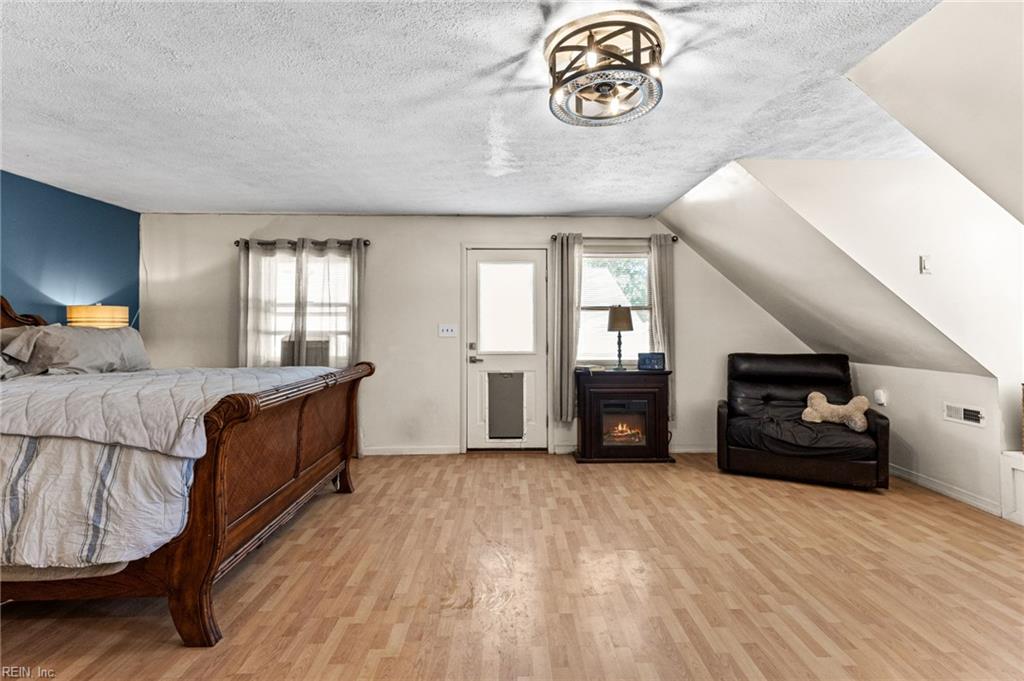 406 Grafton District Road Yorktown VA 23692