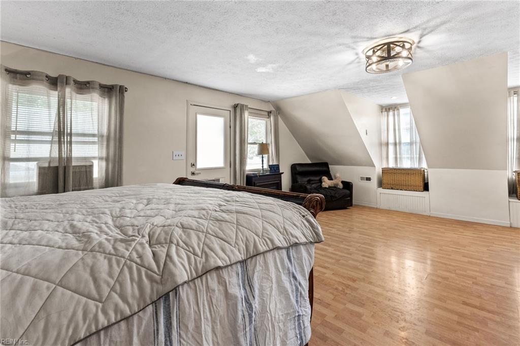 406 Grafton District Road Yorktown VA 23692