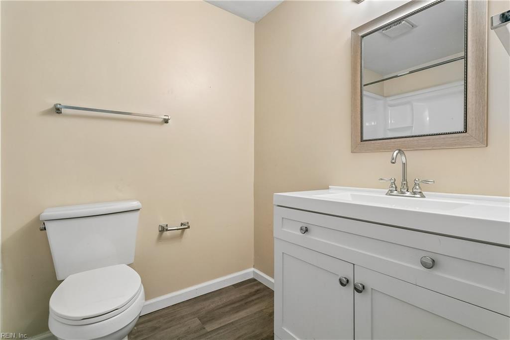 91 Stanley Drive Newport News VA 23608