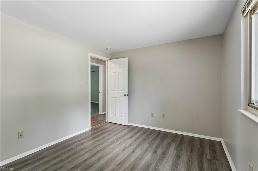 91 Stanley Drive Newport News VA 23608