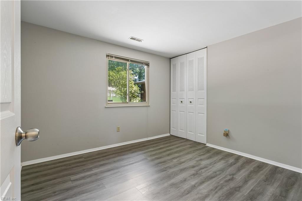91 Stanley Drive Newport News VA 23608