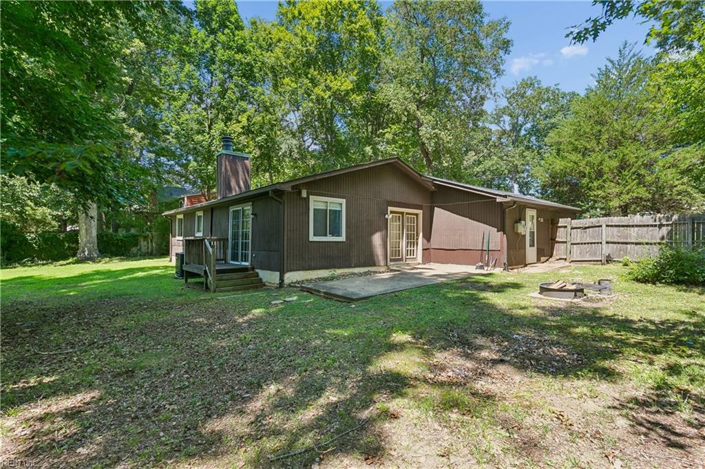 91 Stanley Drive Newport News VA 23608