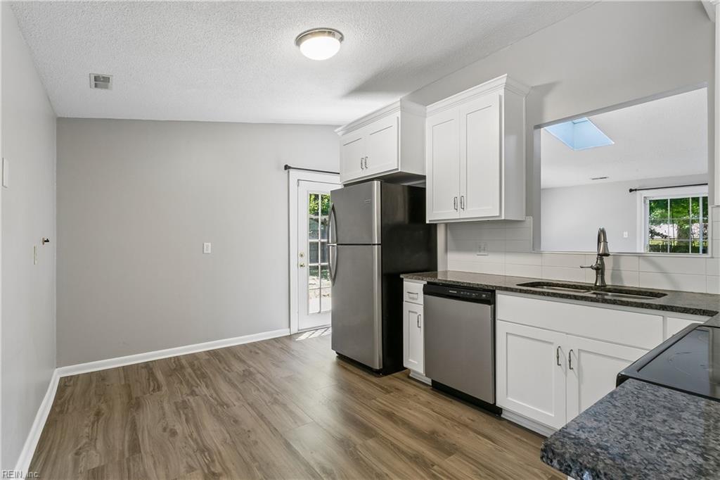 91 Stanley Drive Newport News VA 23608