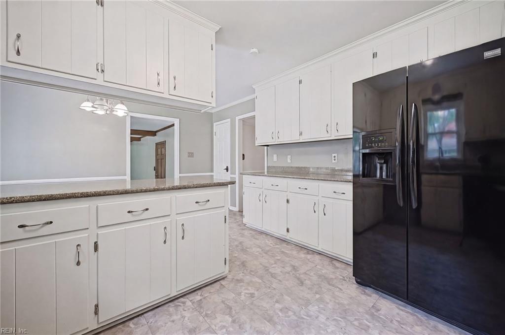 86 Knollwood Drive Newport News VA 23608