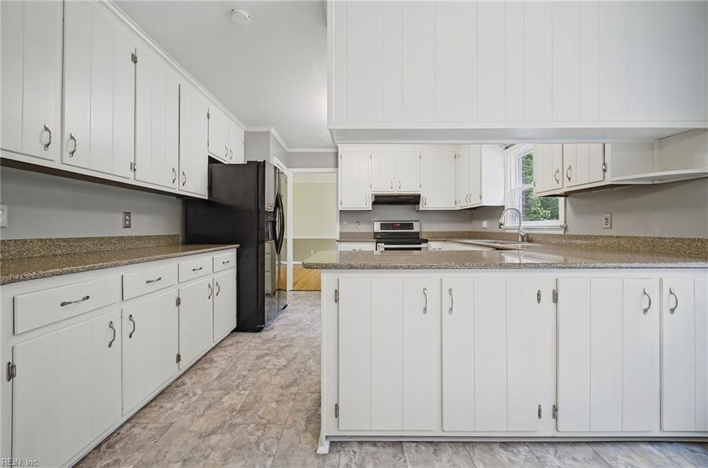 86 Knollwood Drive Newport News VA 23608