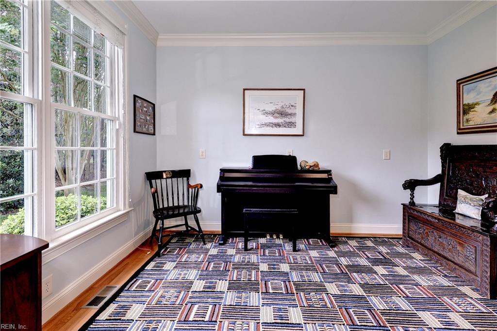105 Portland Williamsburg VA 23188