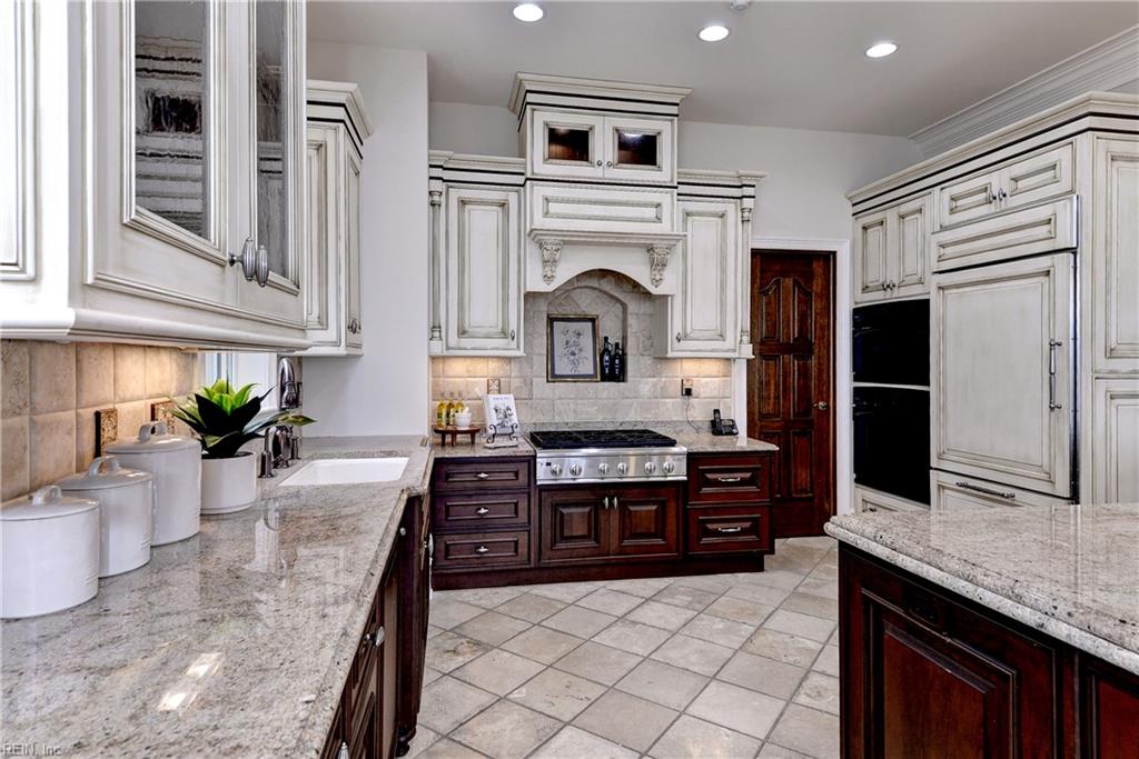 2925 Barrets Pointe Road Williamsburg VA 23185
