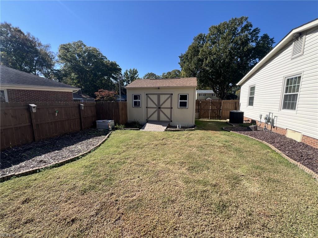 42 Glendale Road Newport News VA 23606