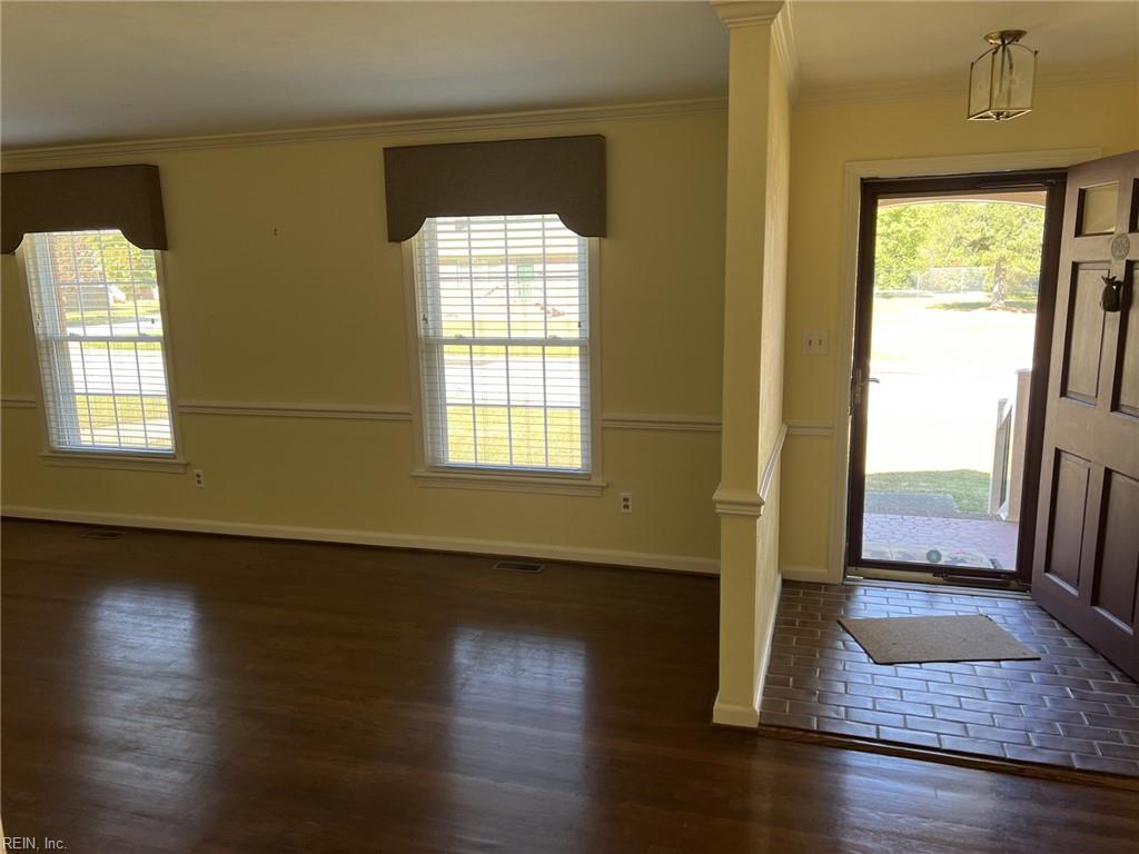 42 Glendale Road Newport News VA 23606