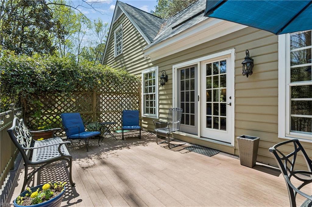 128 Tutters Neck Williamsburg VA 23185